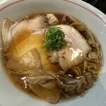 ラーメン屋 トイ・ボックス - 【ワンタン醤油ラーメン＝チャーシュー】