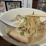 貝出汁中華そば 貝香屋 - 