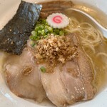 荘内麺場 九九七 - 塩ラーメン　880円