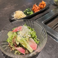 和牛とワイン 焼肉きゅうこん - 