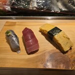 築地寿司岩 - いわし、中トロ、玉子