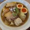 横浜淡麗らぁ麺 川上