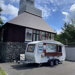 ビトウィーン ザ ブレッド - 外観　