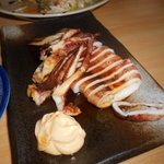 居酒屋たちばな - イカ姿焼き、うりゃ！