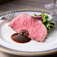 【ディナーのみ】黒毛和牛のローストビーフ トリュフソース