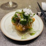 SAVATOMY - 伝助穴子のフリット！衣の味にも工夫あり、ふわふわホクホクです。最後にカツオのソースかけていただきたらさらにおいしー