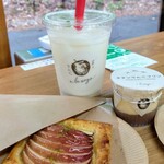 あら、りんご。 青森奥入瀬店 - 