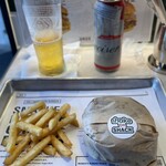 シェイク ツリー ダイナー - 提供スタイル