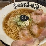 神戸醤油系らーめん - 