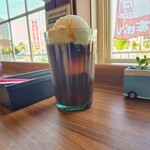 ｃａｆｅ　茶ぽっと - ドリンク写真:コーヒーフロート　730円