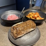 厚切り牛タン 焼肉一心たん助 - 