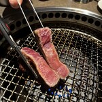 厚切り牛タン 焼肉一心たん助 - 