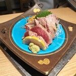 さかな酒場 魚星 - 【数量限定】まぐろ頬肉炙り刺し