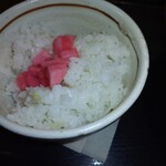 まるすい - ピクルスはやはり美味しい　漬物も肉吸いに合うように味変してある