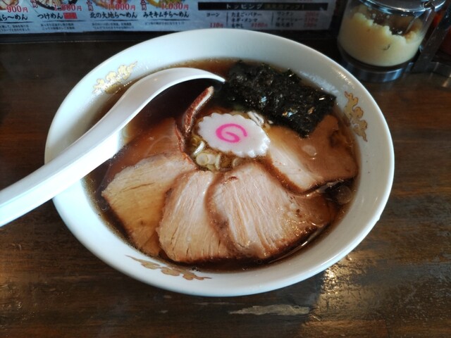 らーめん麺次郎 米内沢店｜秋田のこだわりラーメンを堪能