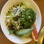 レストラン１４１ - 付け合わせサラダ