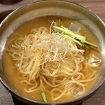 ホルモン コウ - 