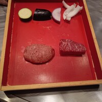 鉄板焼 しろや 銀座亭 - ハンバーグと牛赤身