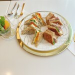 渋谷西村 フルーツパーラー 道玄坂店 - ローストビーフととろける卵のグリルサンド