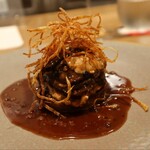 313866500 - 宮古牛のミルフィーユ 飴色オニオンステーキ添え