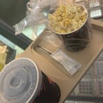 ユナイテッドシネマ - 料理写真:コーラ　ポップコーン（北海道しょうゆバター）