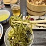 元祖瓦そば たかせ - 瓦で焼かれてパリパリ