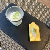 ビストロ アマファソン - 枝豆のムース　コーン