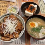 十勝豚丼 いっぴん - 料理写真: