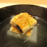 新ばし 星野 - 出汁に味付けなし、鰻の強い塩を出汁に落としながらいだく