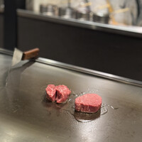 大阪鉄板焼き 神戸牛 TATARA - 