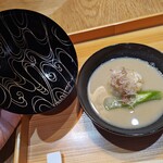 御料理 良所 - 蓋も美しい♪