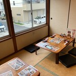 地鶏と鮮魚のお店 あおいや - 店内
