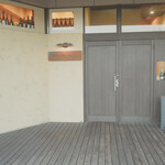 ボーヴル - 外観