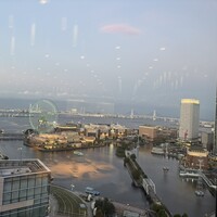 横浜モノリス - 