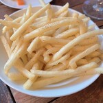 スプートニク - フライドポテト　チーズ&ペッパー¥710 