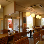 てん○ - １階はカウンタ８席、テーブル最大１０名様