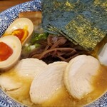 鶏白湯らーめん 鶏吉 - 