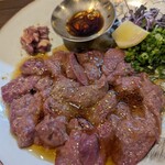 炭火と酒と肴 七福八郎 - レバー☺️とてもおいちい！