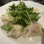 Noodle House Laundry - 豚ワンタン