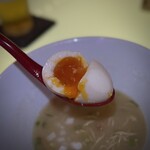 3 - ■ラーメン(塩) ・半熟卵