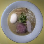 3 - ■ラーメン(塩) 味たま入り ￥1.150 テーブルのバックライトで写り悪っm(_ _)m