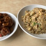 台湾料理 あじ仙 - ニンニクチャーハン