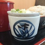 そば処 ふじた家 - 料理写真:蕎麦猪口に薬味乗せ