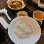 天府之國 - 麻婆豆腐定食（小辛）