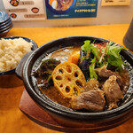 スープカリーの店 MERA - やわらか牛すじ煮込み～☆