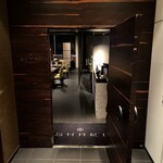 SHARI THE TOKYO SUSHI BAR - 