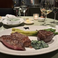 37 Steakhouse & Bar - 