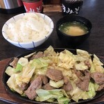 スタミナ鉄板 博多アイアンマン - 