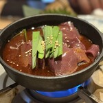 もつきむ - 名物 レバ煮ラ：これエグい