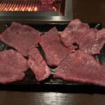 焼肉ホルモン かなや - 
